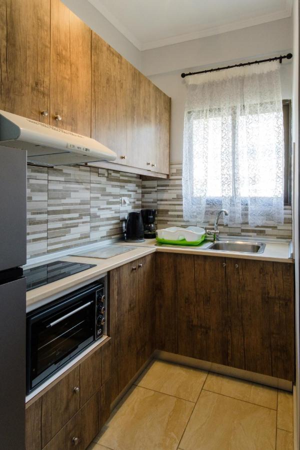Akis Villa Studios & Apartment With Pool By Hotelius Agios Georgios Pagon Exterior foto