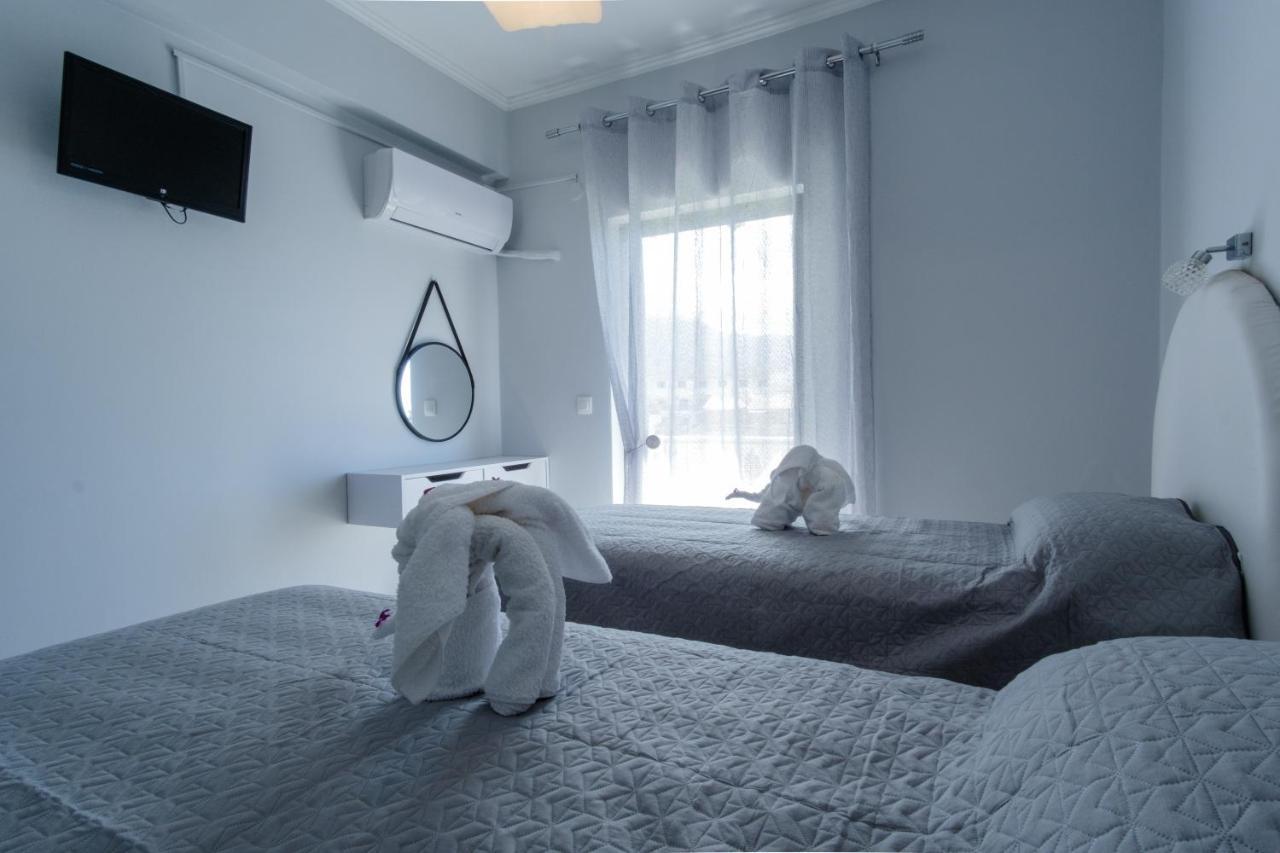 Akis Villa Studios & Apartment With Pool By Hotelius Agios Georgios Pagon Exterior foto